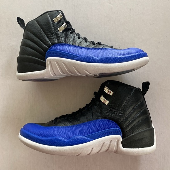 NIKE Air Jordan 12 Retro Women’s AO6068-004 Black/ Hyper Royal Sneakers Size 7.5 - Picture 2 of 10